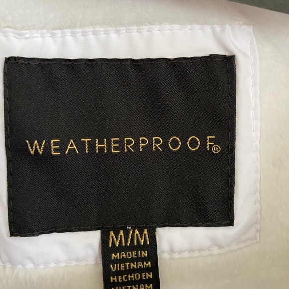 Never worn fleeced line quilted vest. - Picture 5 of 6